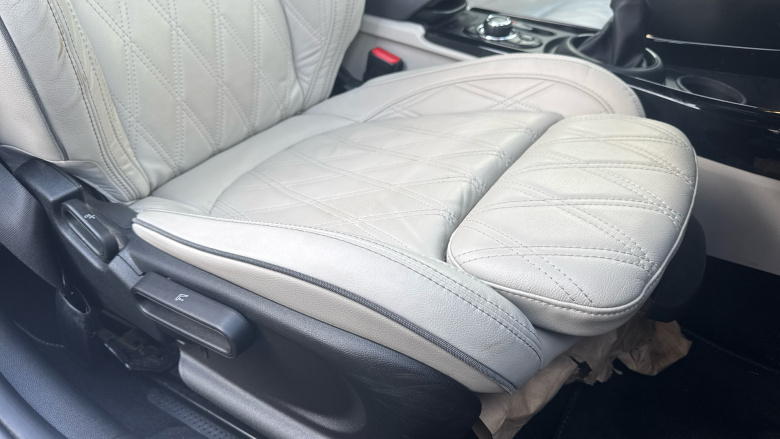 MINI Clubman 1.5 Cooper Exclusive 6dr Auto [Comfort/Nav+ Pack] Petrol Estate